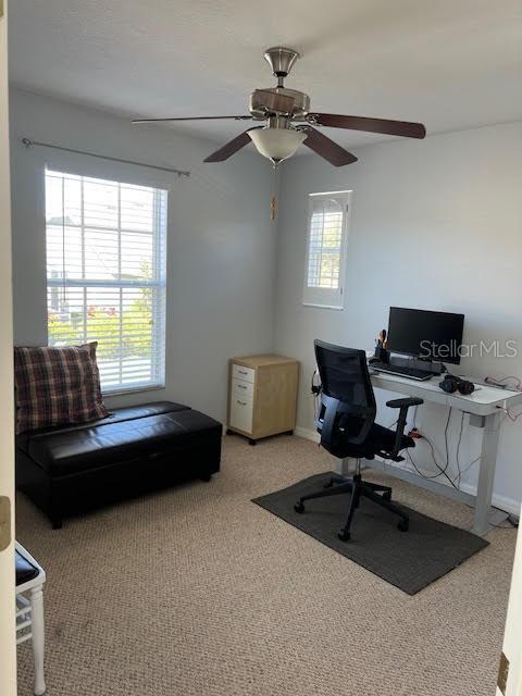 FISHHAWK RANCH TOWNCENTER PHAS - Residential Lease