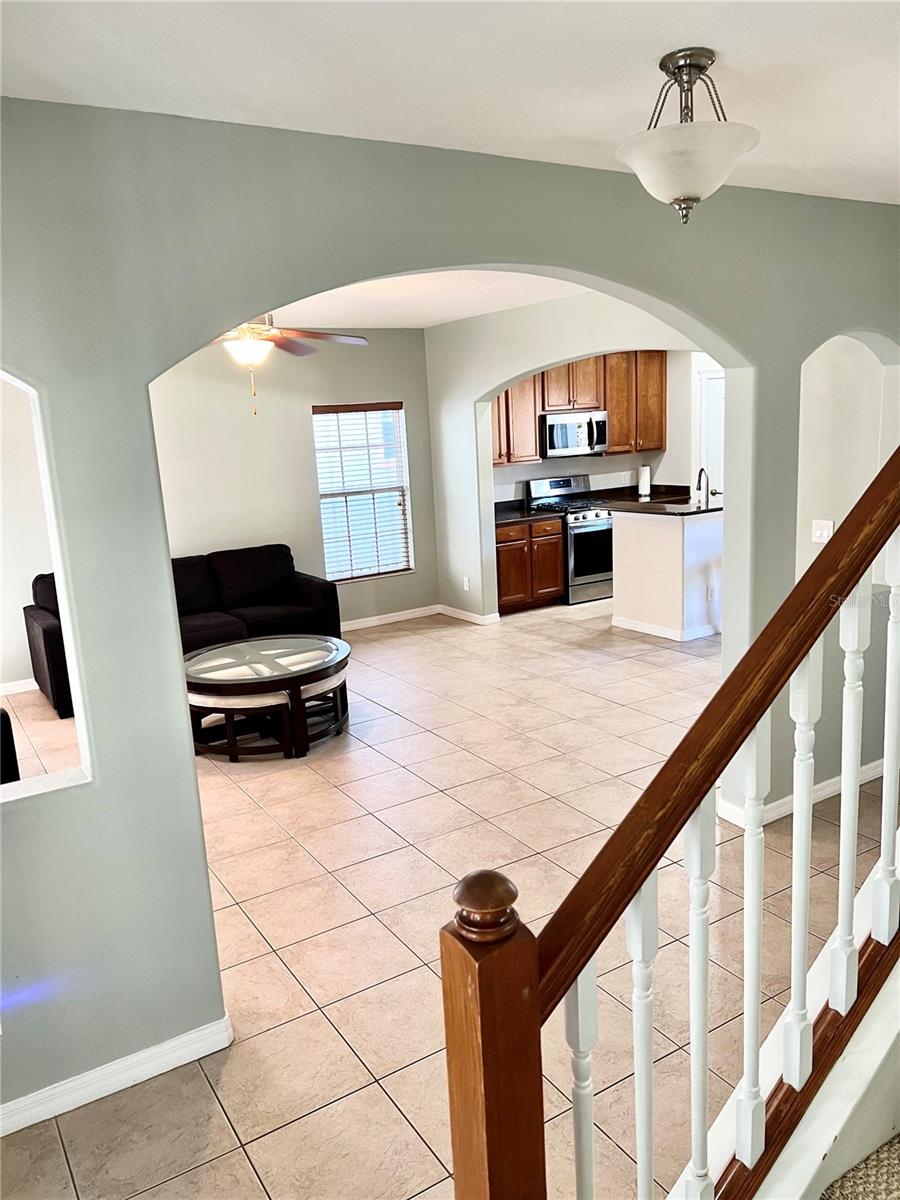 FISHHAWK RANCH TOWNCENTER PHAS - Residential Lease