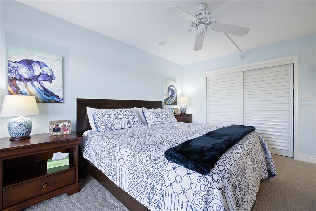 POINTE ON MIDNIGHT PASS - Residential