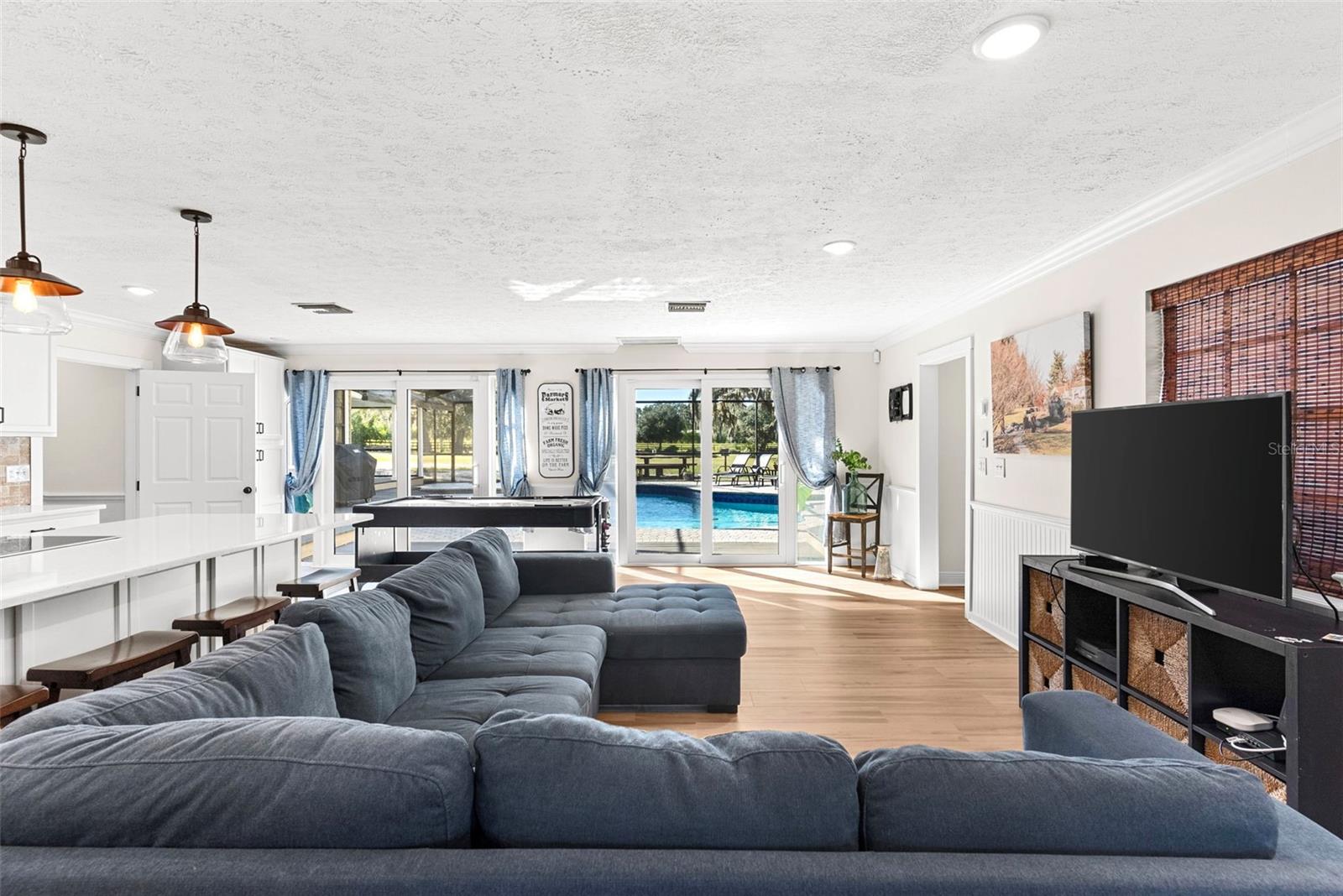 UNPLATTED - Residential