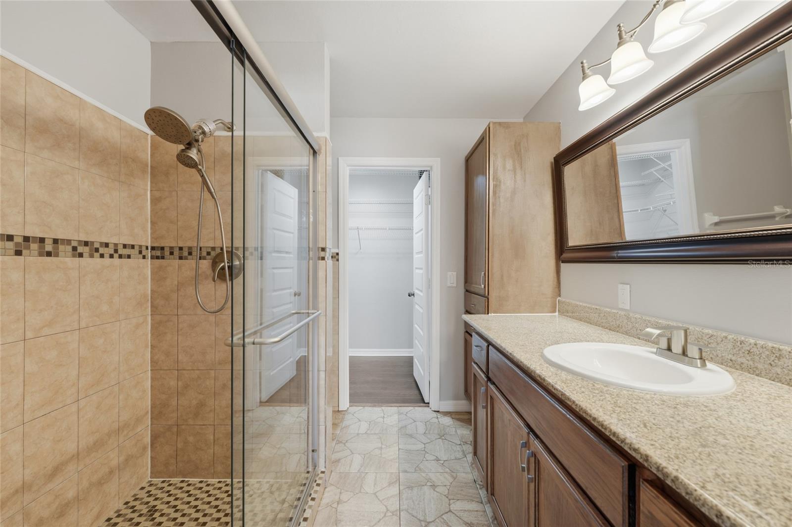 SANDPOINT AT MEADOW WOODS - Residential Lease