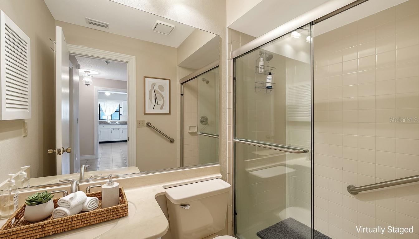 VILLAGE OAKS SEC D - Residential