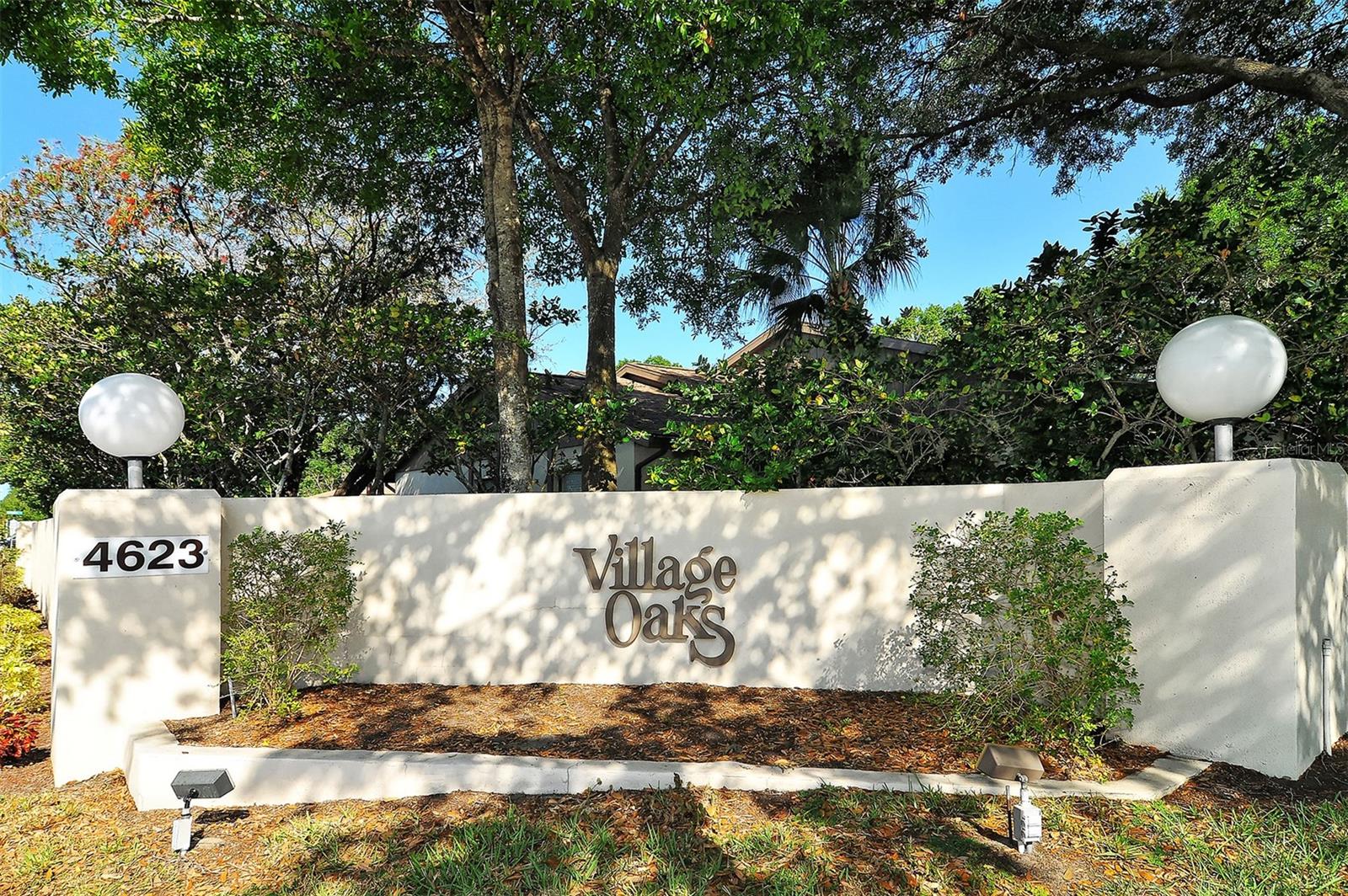 VILLAGE OAKS SEC D - Residential