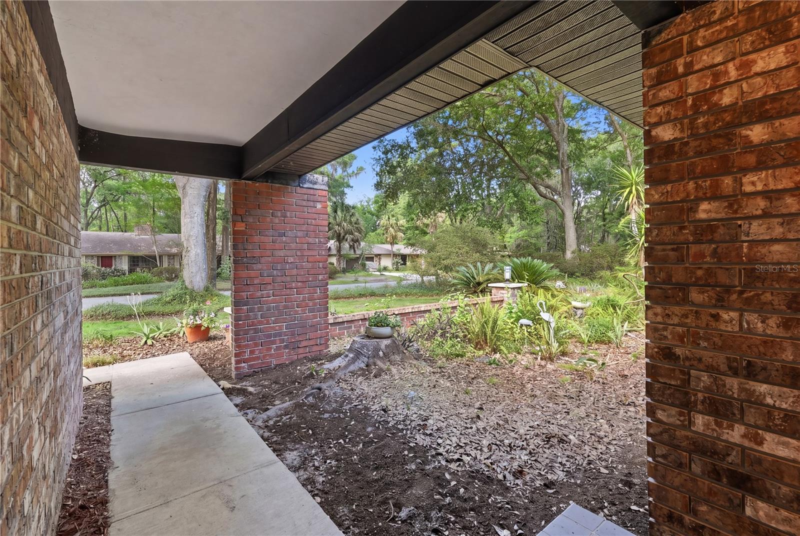 3705 NW 25TH AVENUE