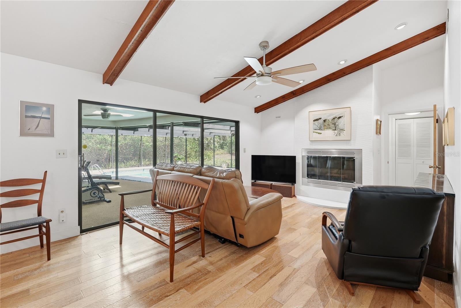 ROCK CREEK - Residential