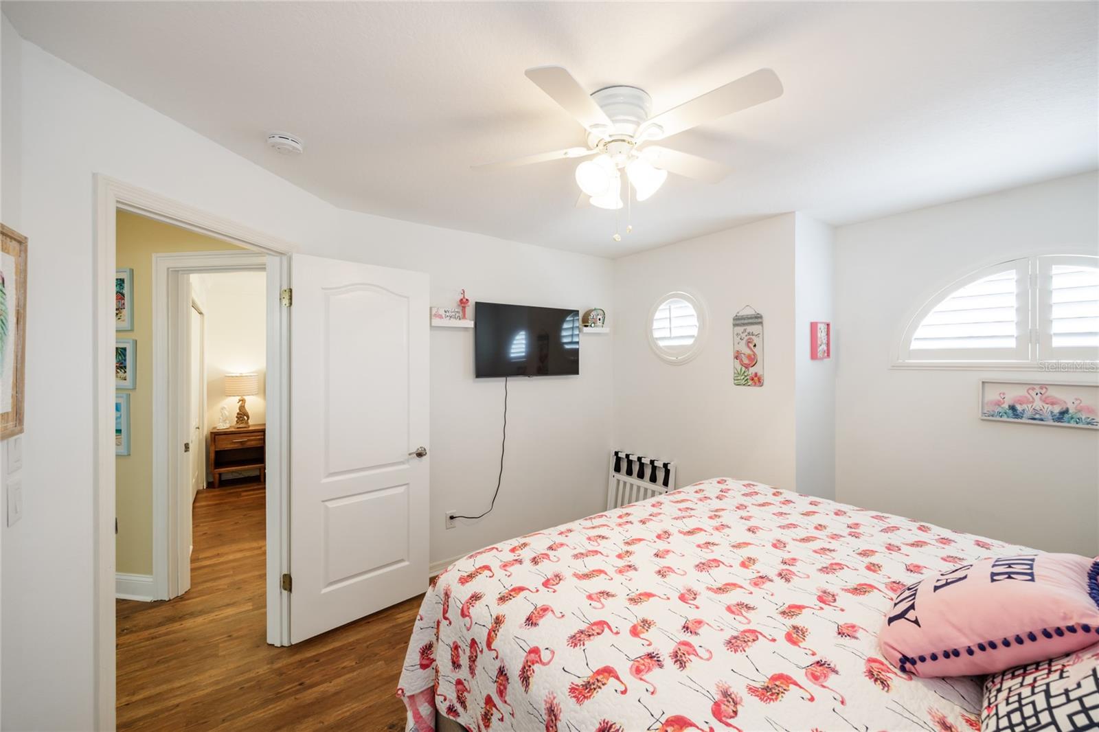 NO SUBDIVISION - Residential