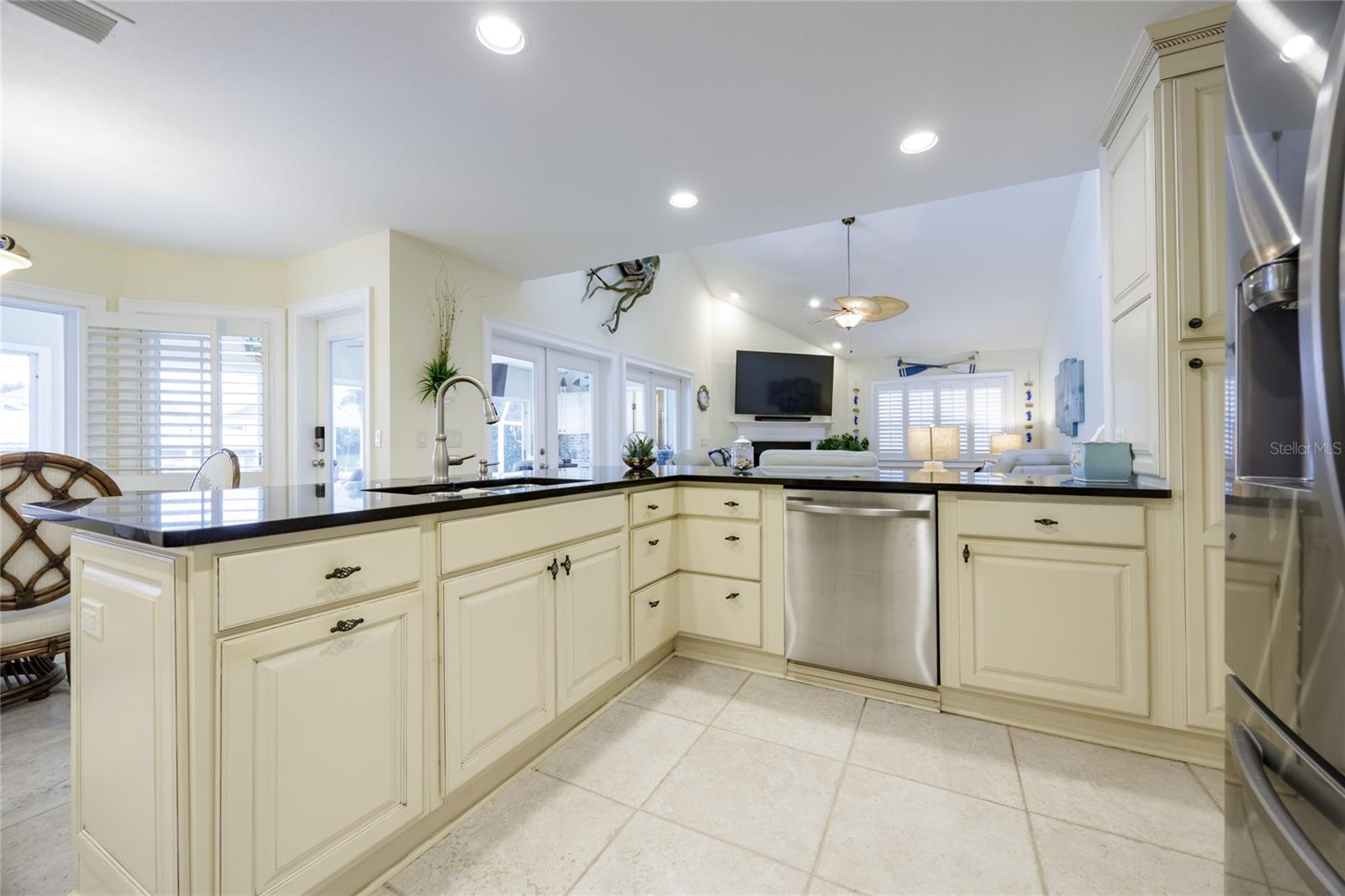 NO SUBDIVISION - Residential