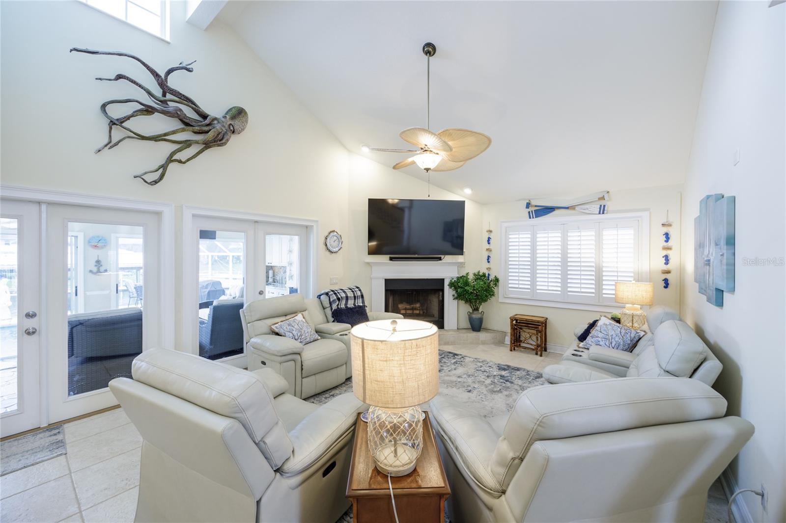 NO SUBDIVISION - Residential