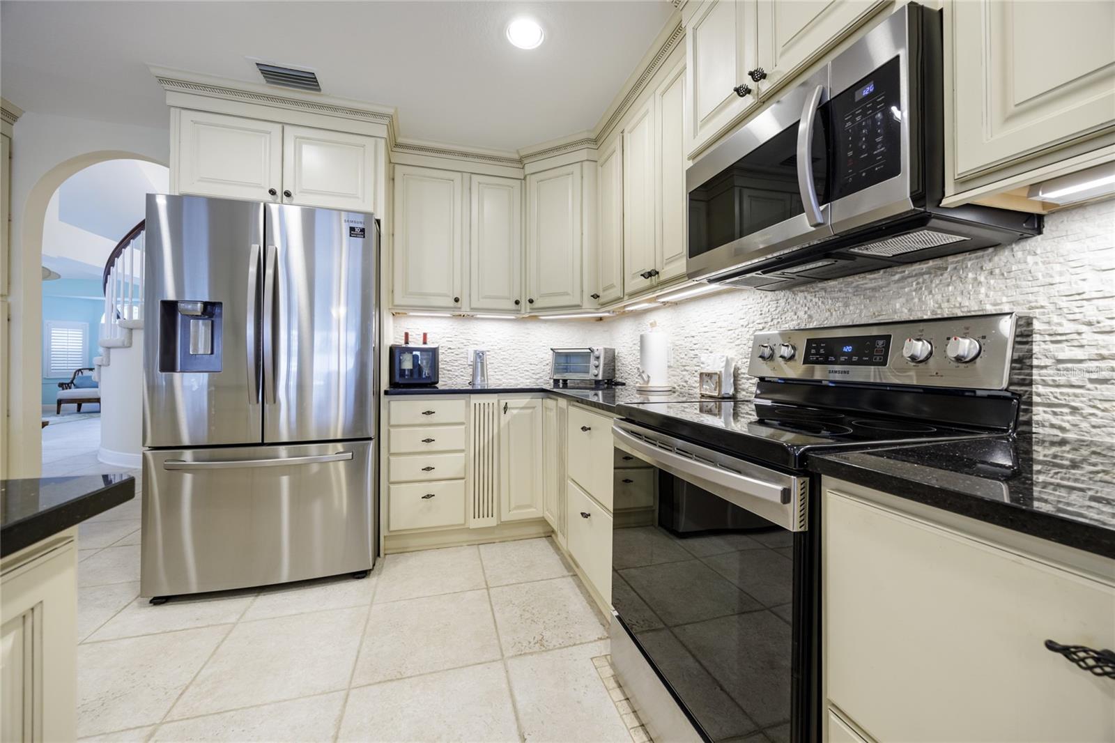 NO SUBDIVISION - Residential