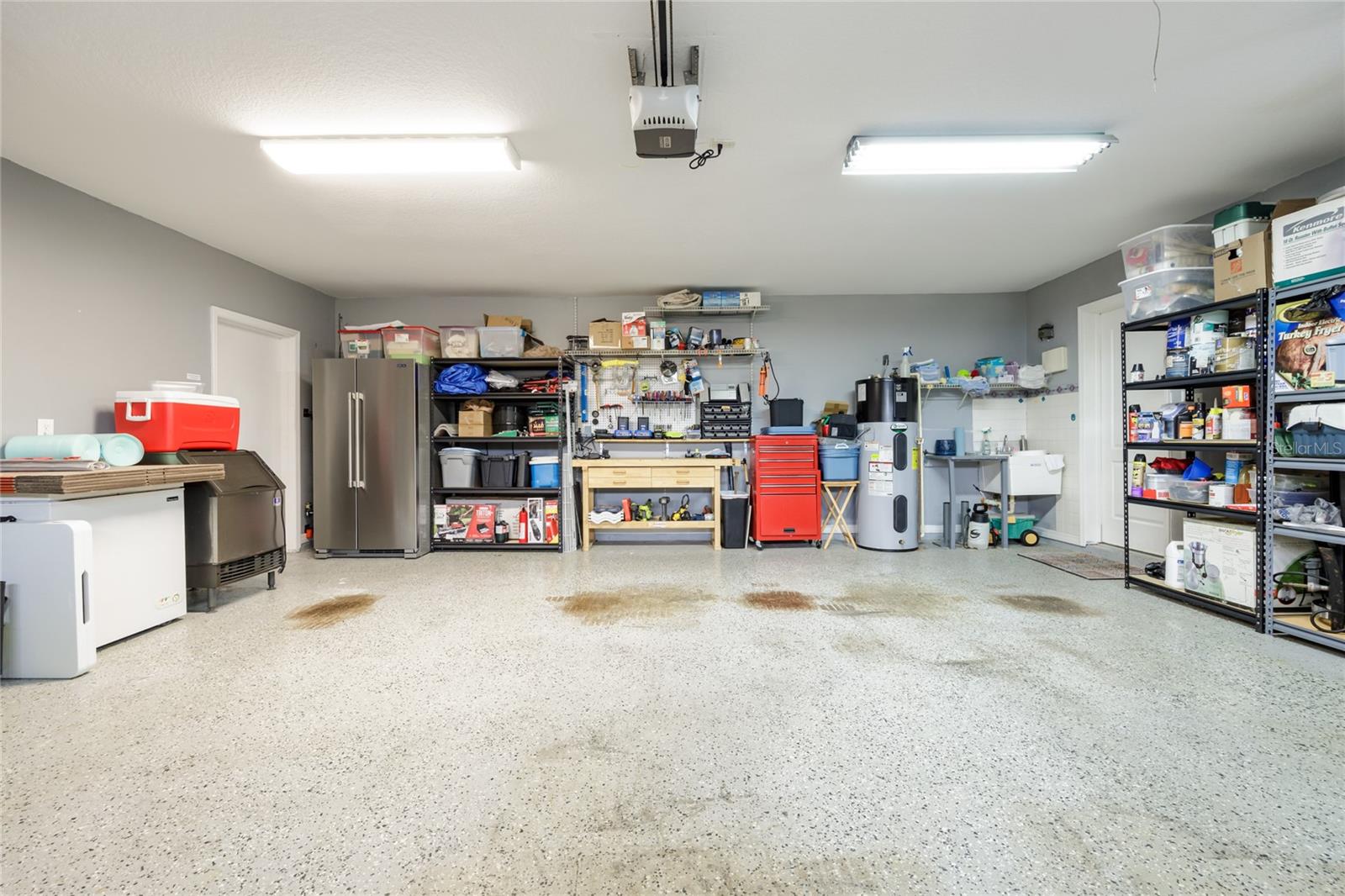 NO SUBDIVISION - Residential