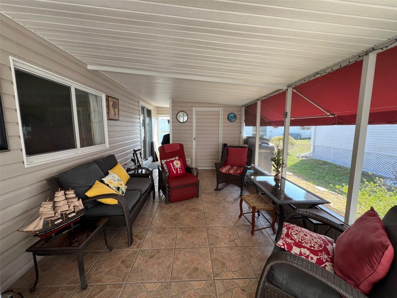 PALM HILL MOBILE HOME PARK UNREC - Residential