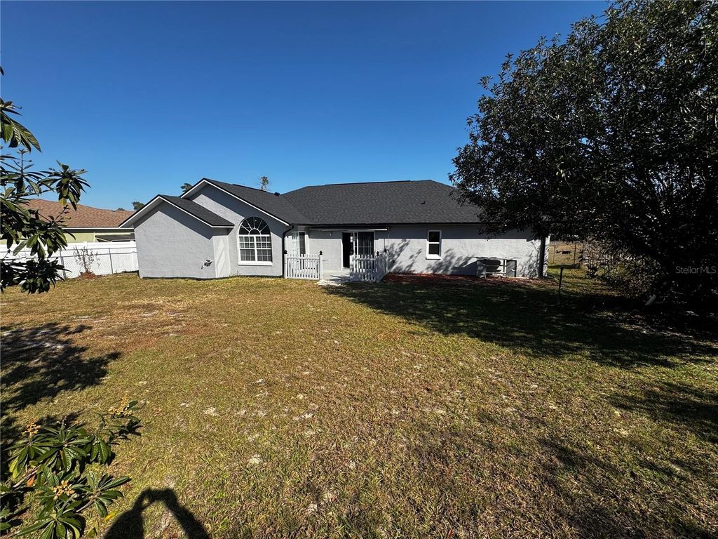 Photo of 15520 SW 23rd Court Road, Ocala, FL 34473 (MLS # OM714969)