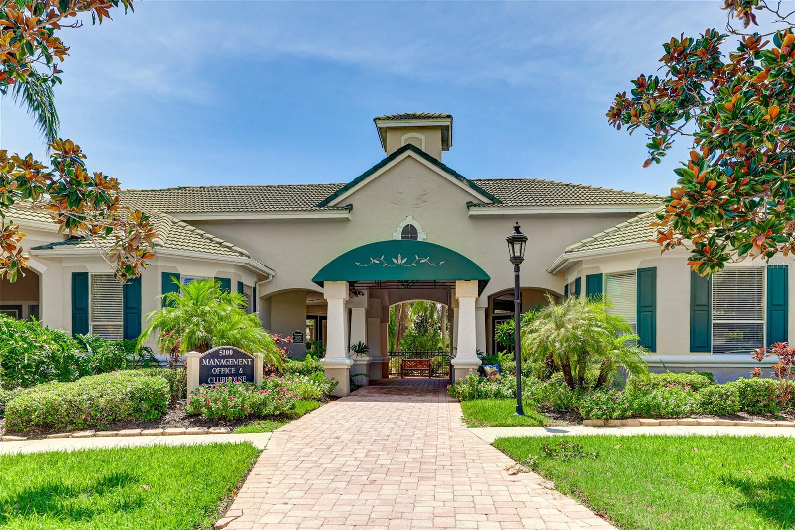 SERENADE ON PALMER RANCH - Residential Lease