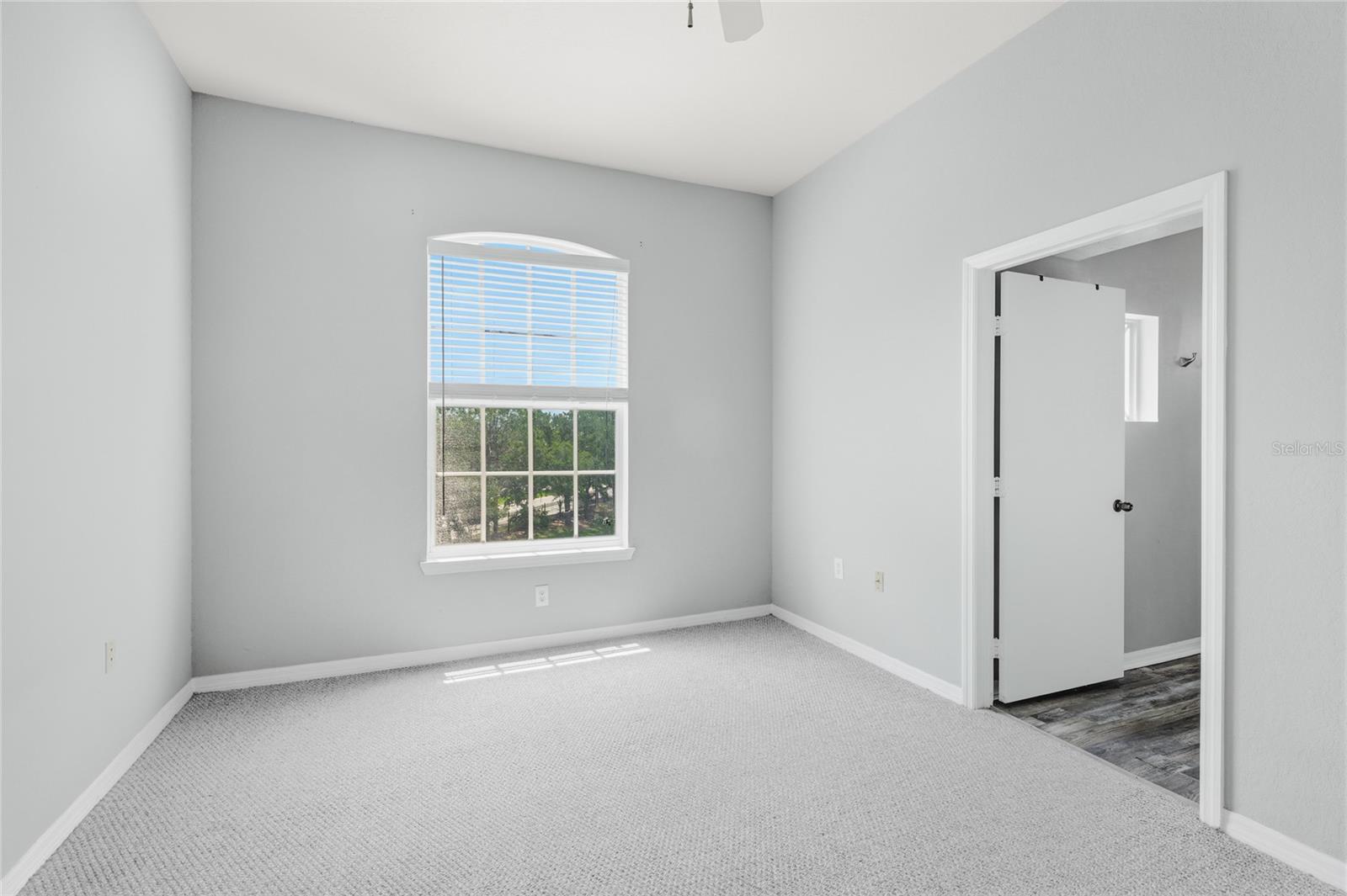SERENADE ON PALMER RANCH - Residential Lease