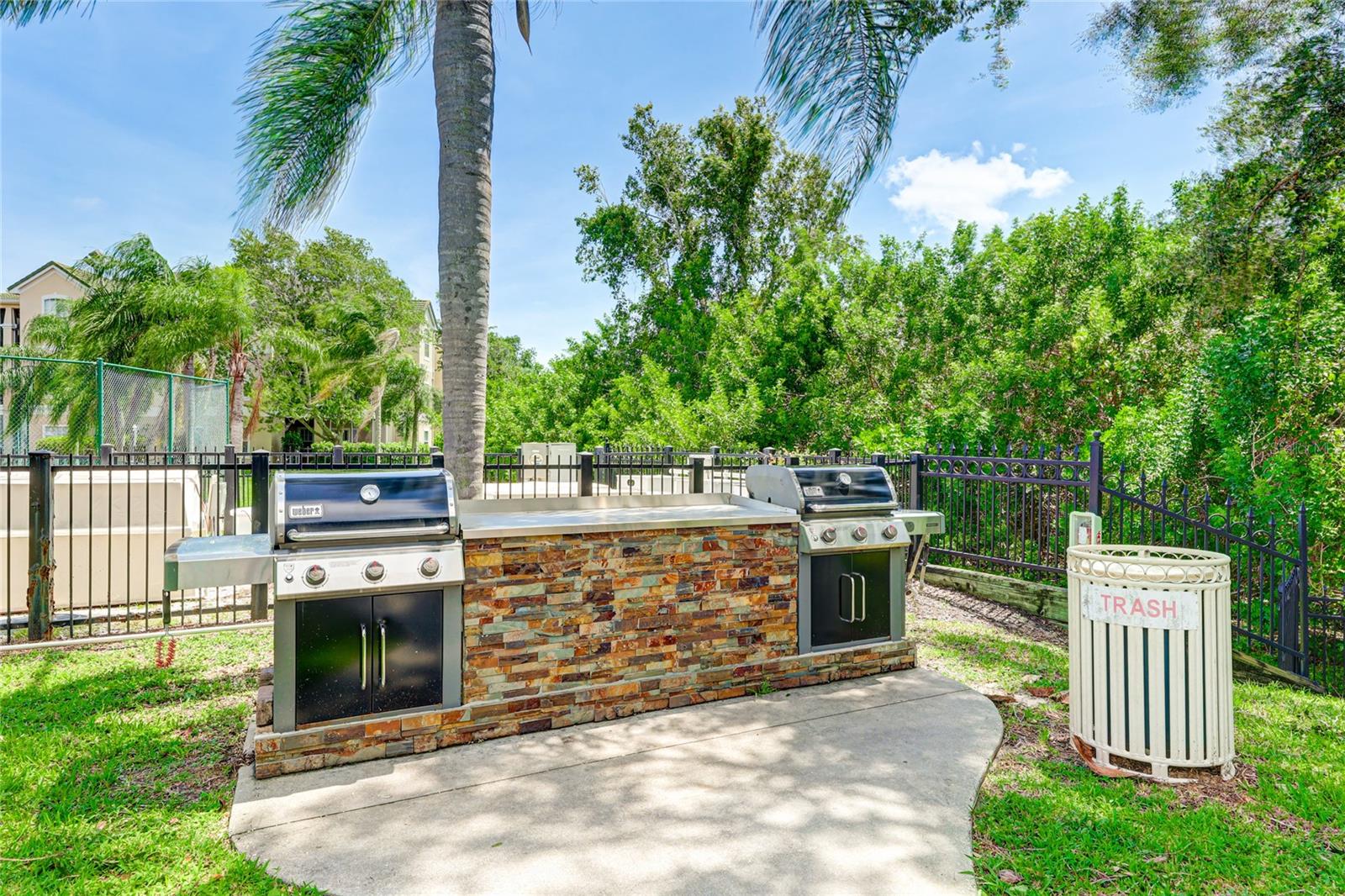 SERENADE ON PALMER RANCH - Residential Lease