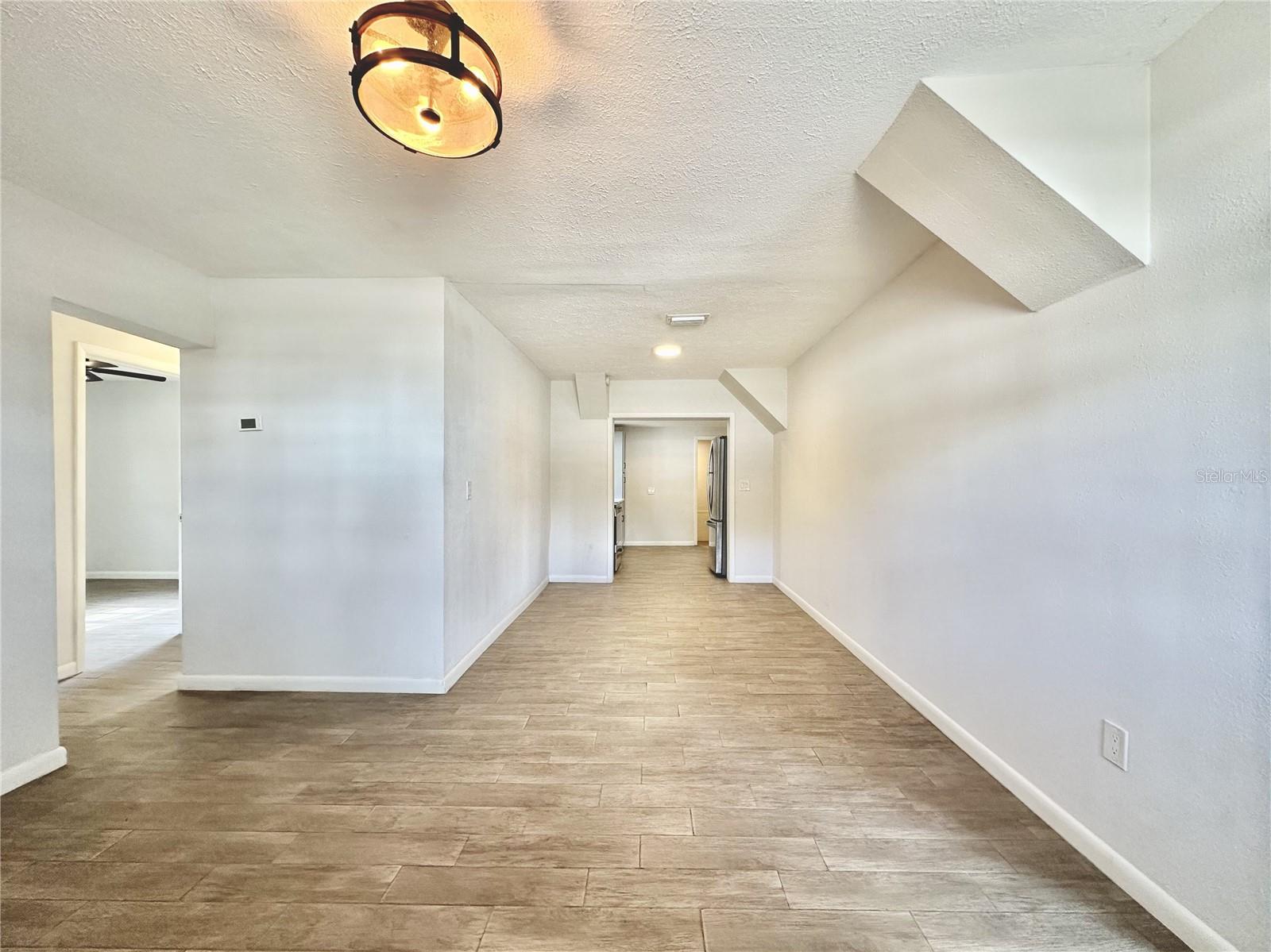 BAYHILL ESTATES 2ND ADDITION LOT 23 - Residential