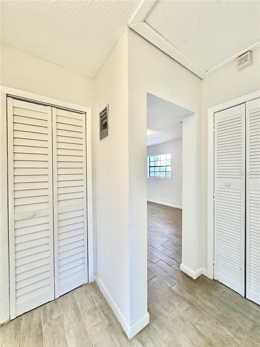 BAYHILL ESTATES 2ND ADDITION LOT 23 - Residential
