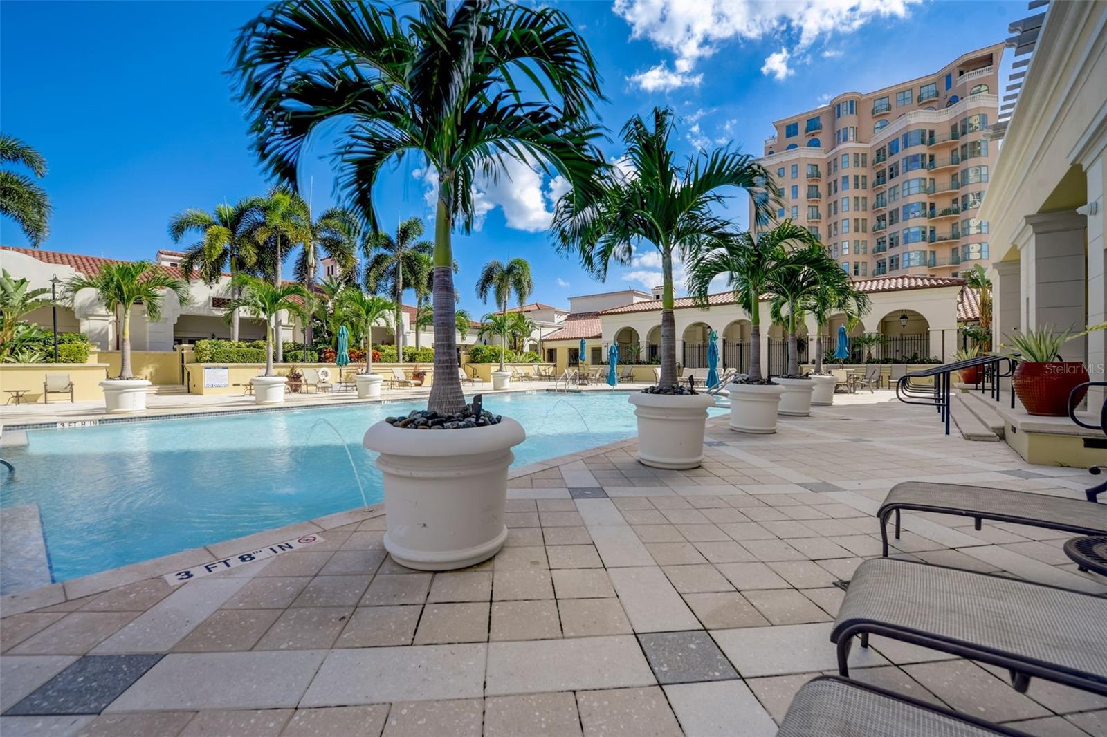 PARKSHORE PLAZA CONDO - Residential