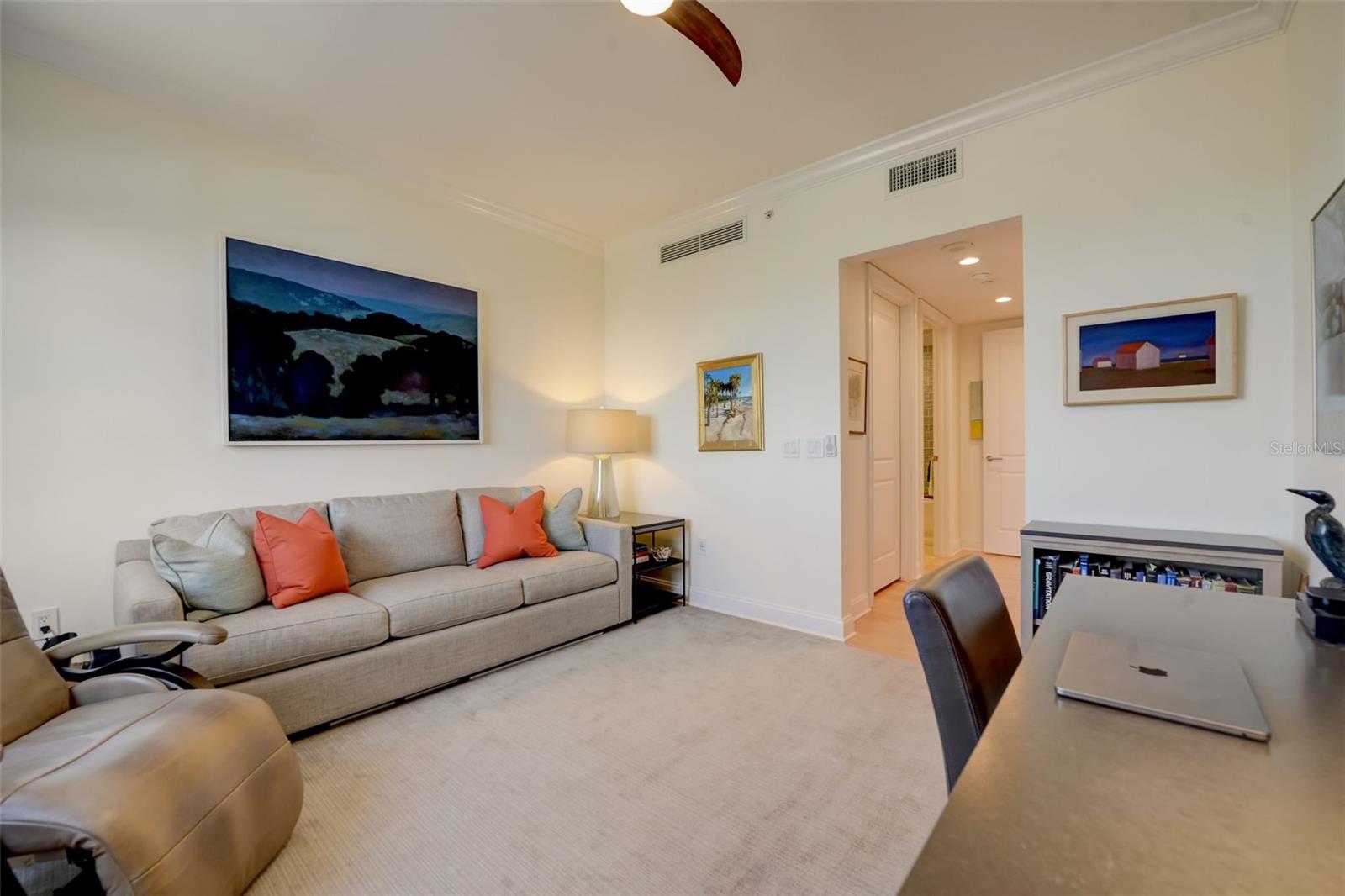 PARKSHORE PLAZA CONDO - Residential