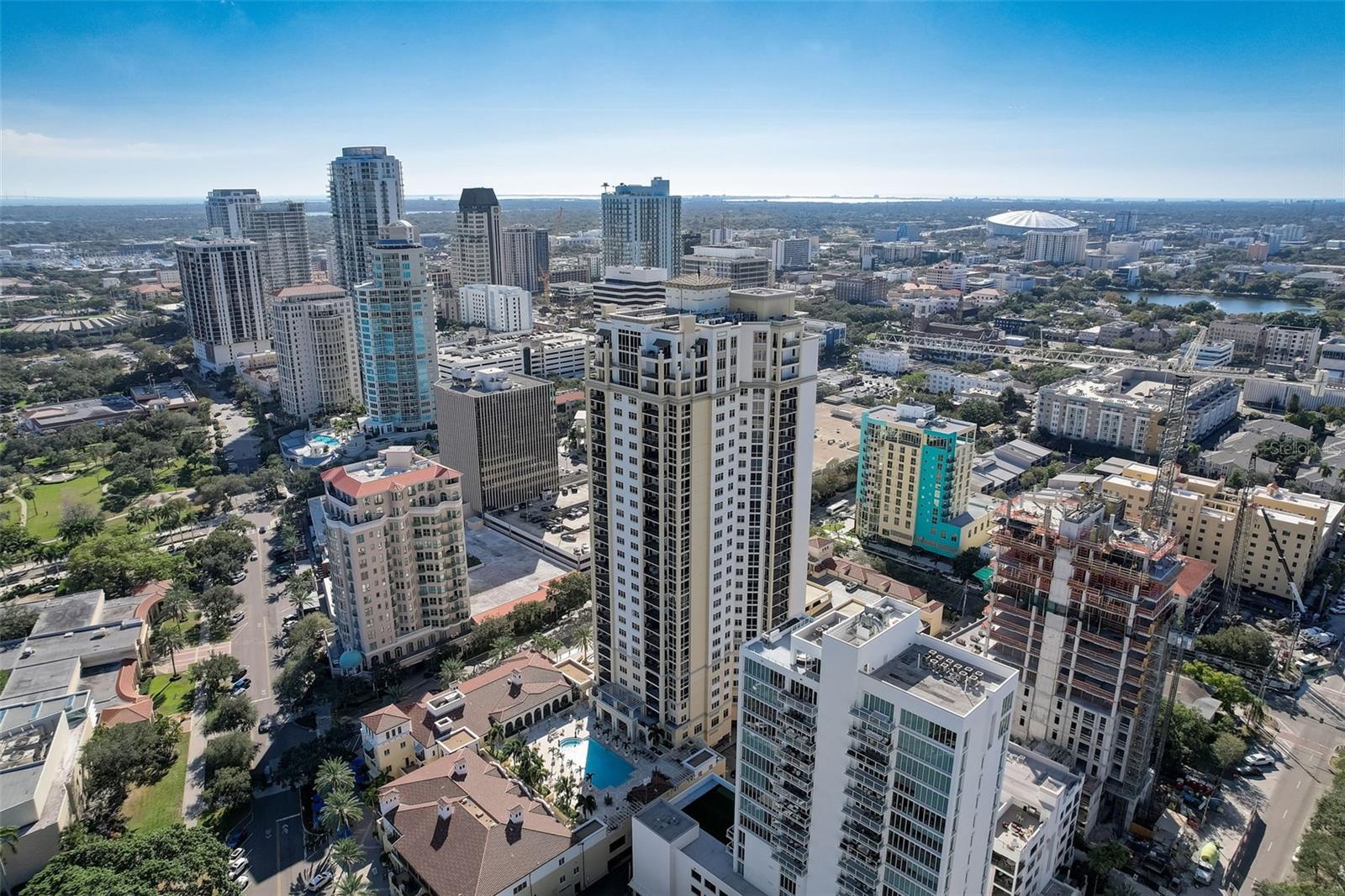 PARKSHORE PLAZA CONDO - Residential