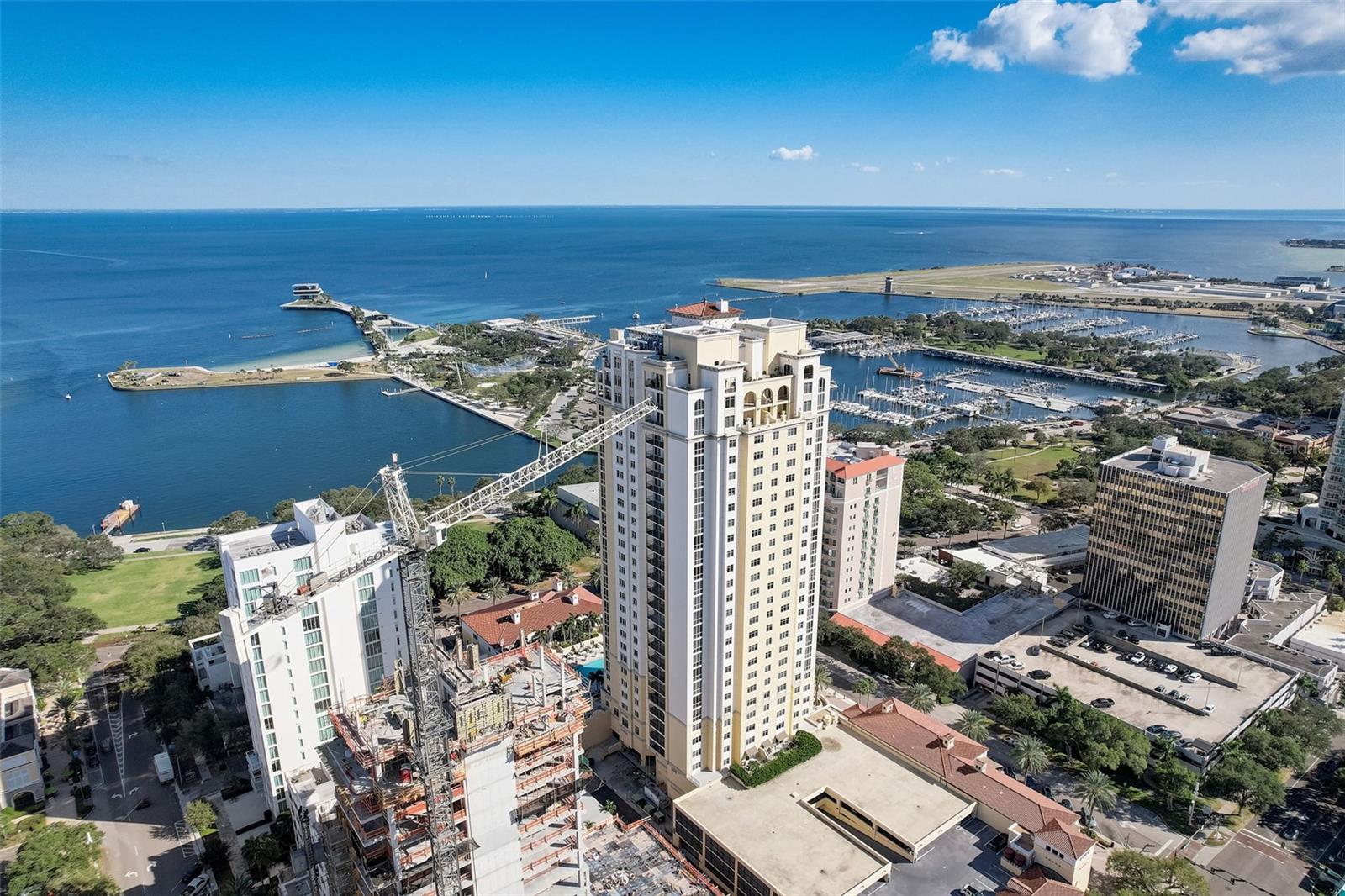PARKSHORE PLAZA CONDO - Residential