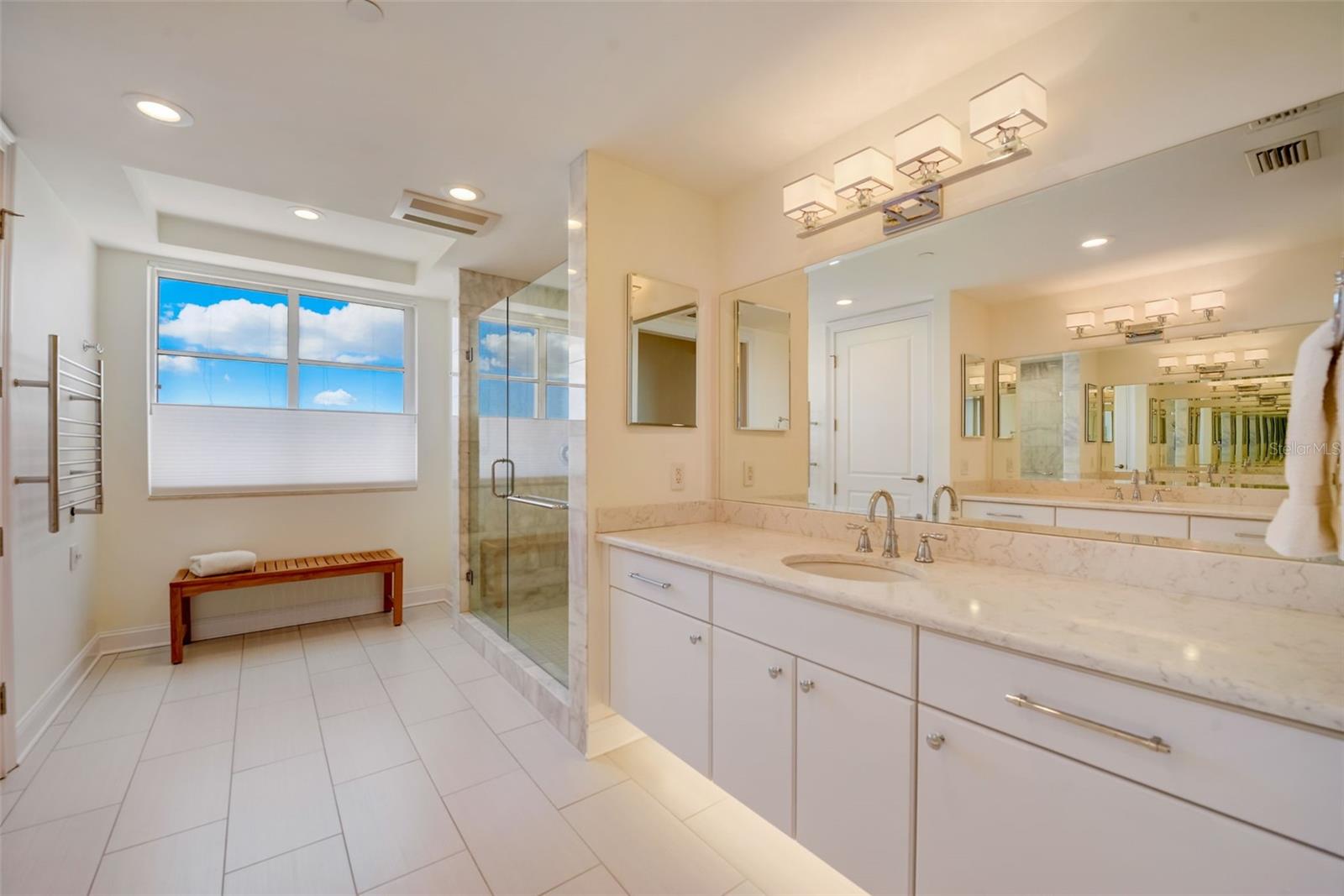 PARKSHORE PLAZA CONDO - Residential