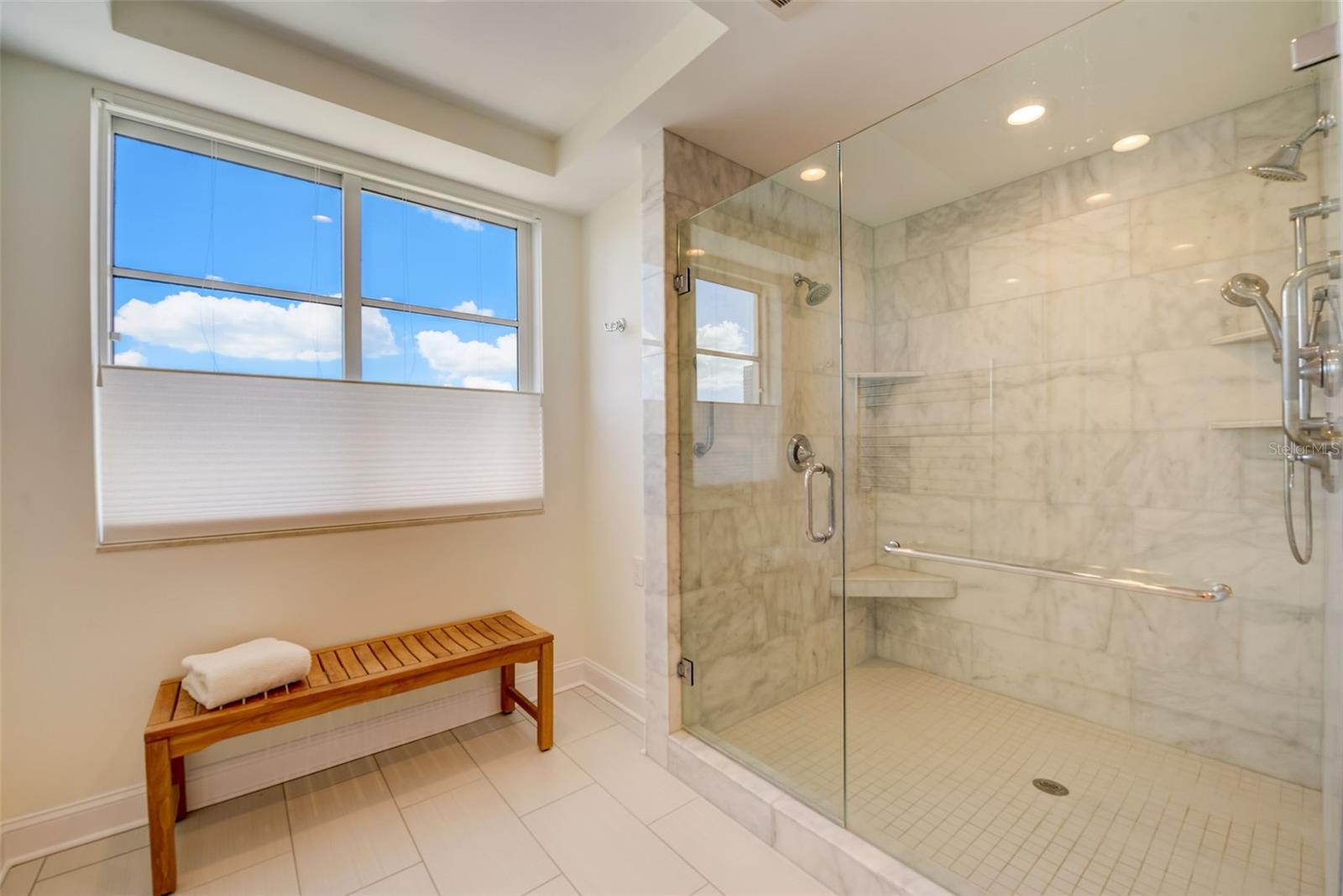 PARKSHORE PLAZA CONDO - Residential