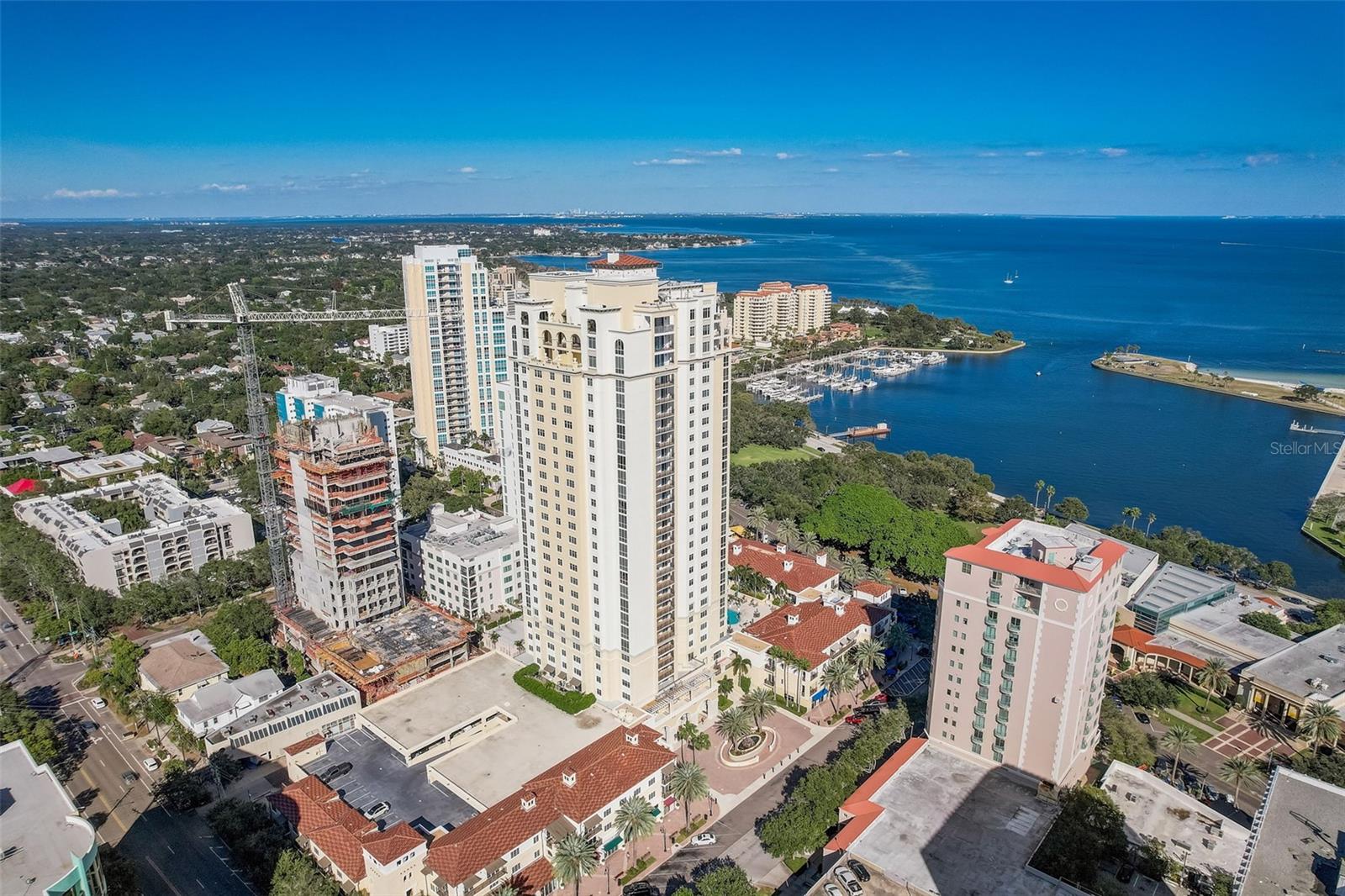 PARKSHORE PLAZA CONDO - Residential