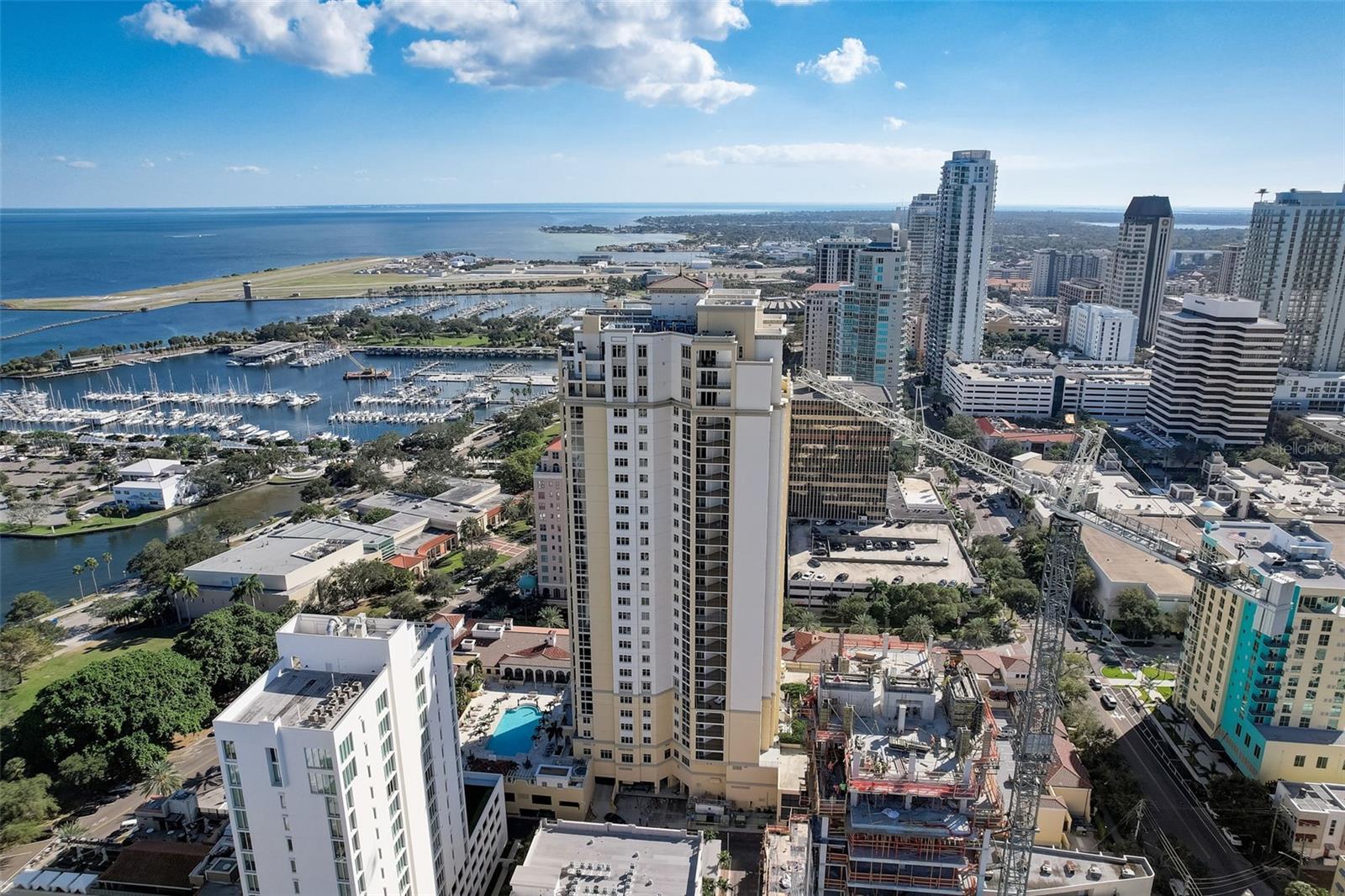 PARKSHORE PLAZA CONDO - Residential