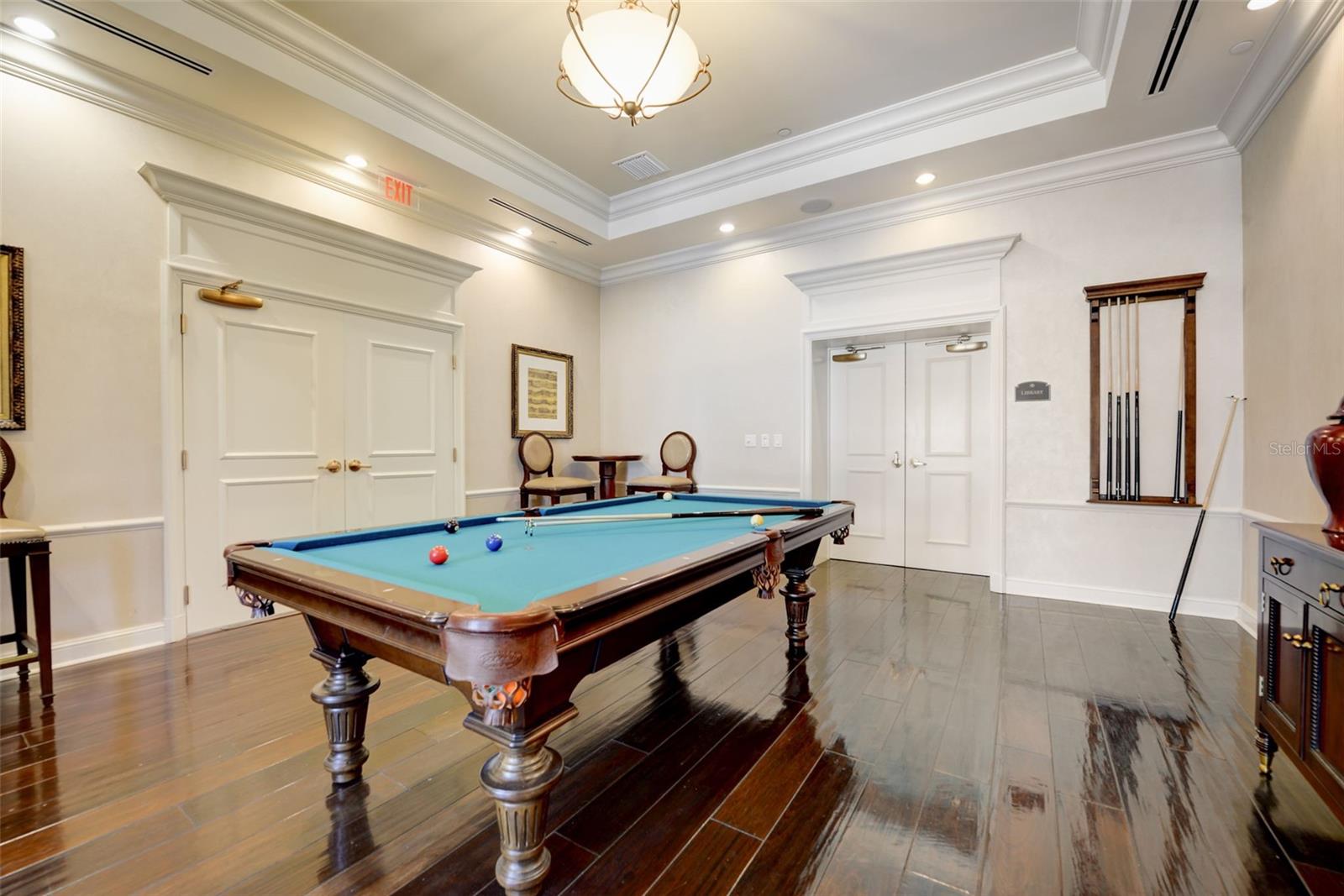 PARKSHORE PLAZA CONDO - Residential