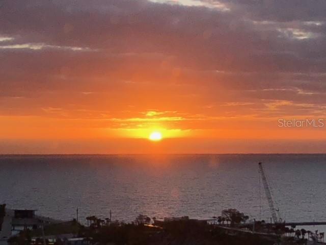 PARKSHORE PLAZA CONDO - Residential