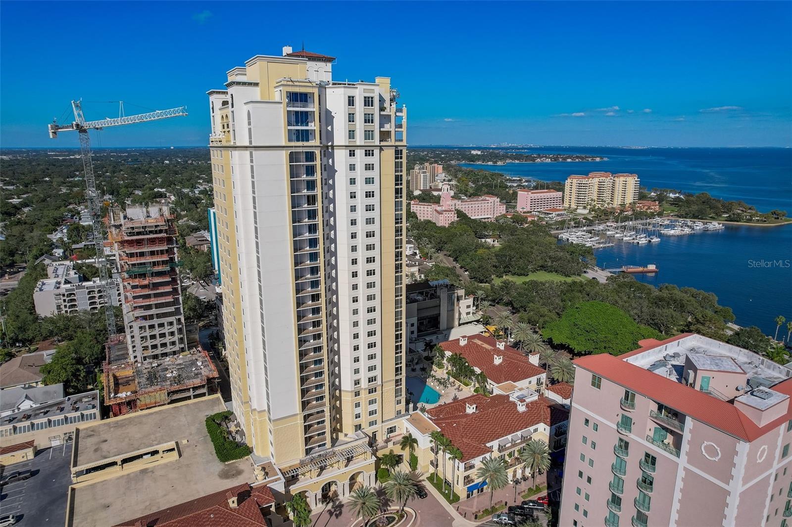 PARKSHORE PLAZA CONDO - Residential