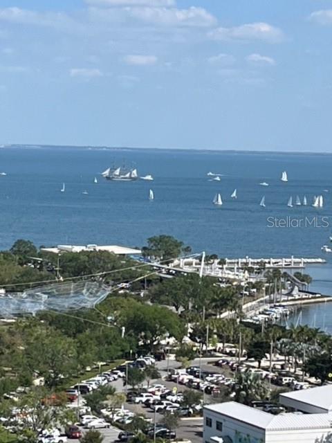 PARKSHORE PLAZA CONDO - Residential