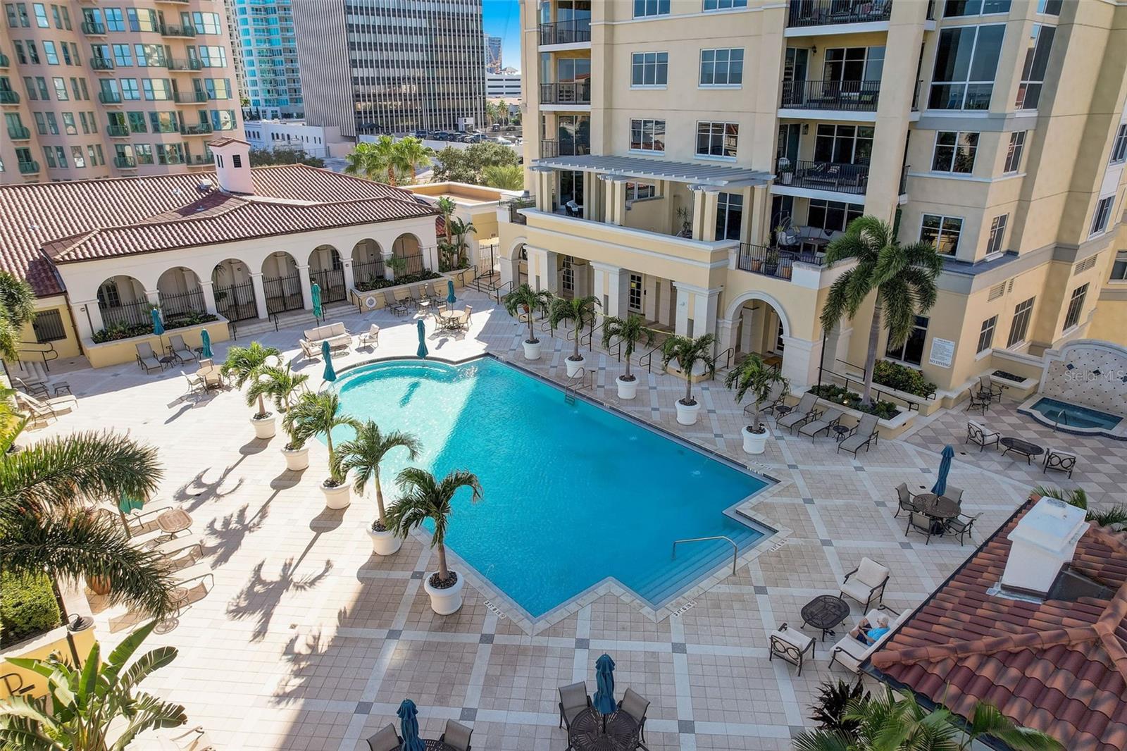 PARKSHORE PLAZA CONDO - Residential