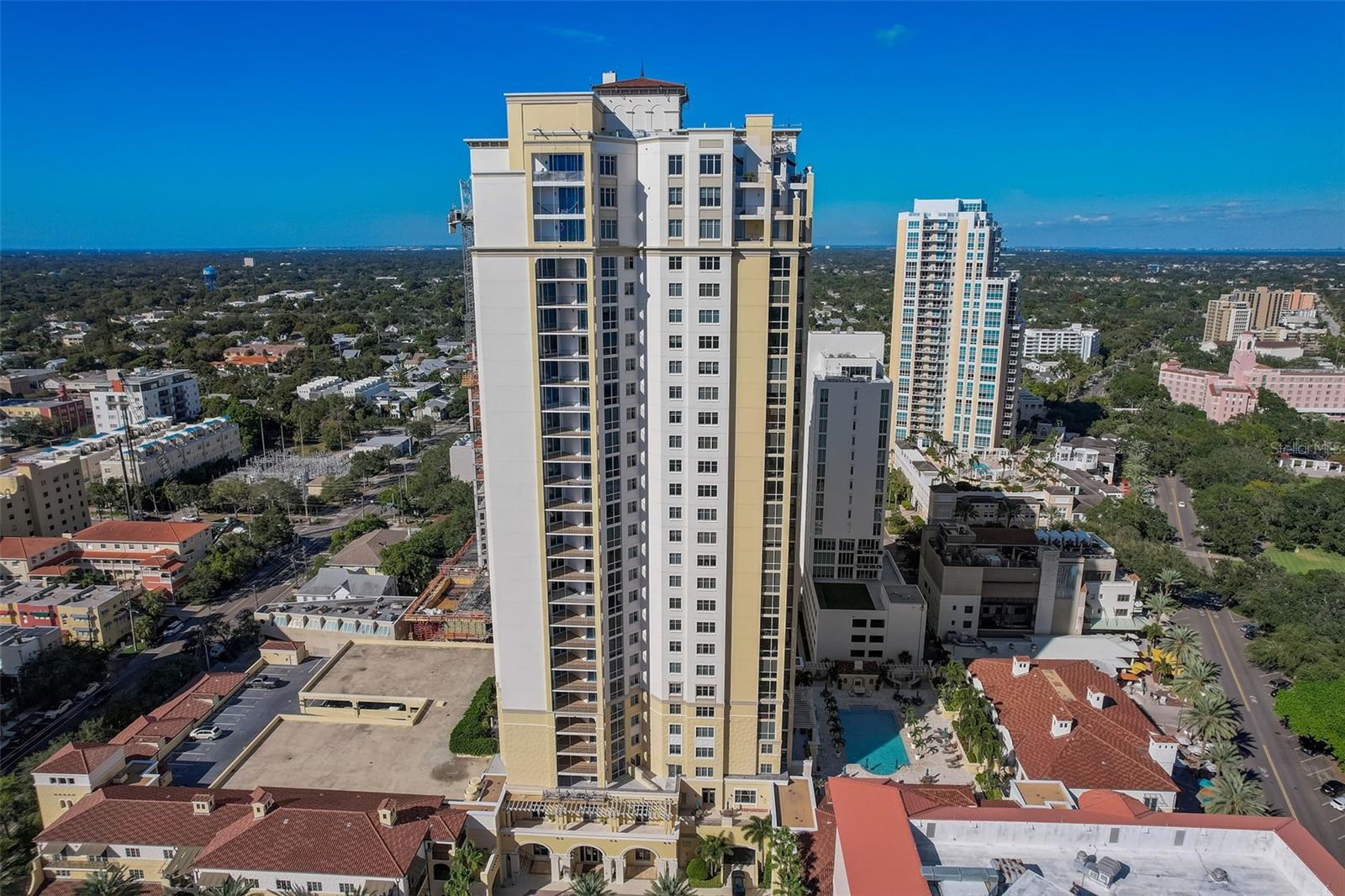 PARKSHORE PLAZA CONDO - Residential