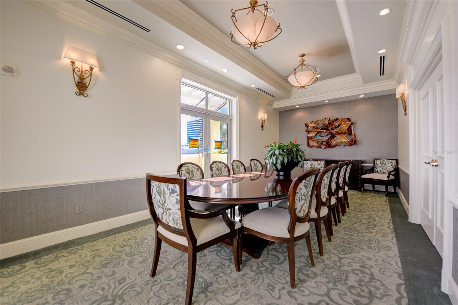 PARKSHORE PLAZA CONDO - Residential