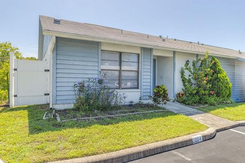 2002 SHEFFIELD COURT OLDSMAR FL 34677