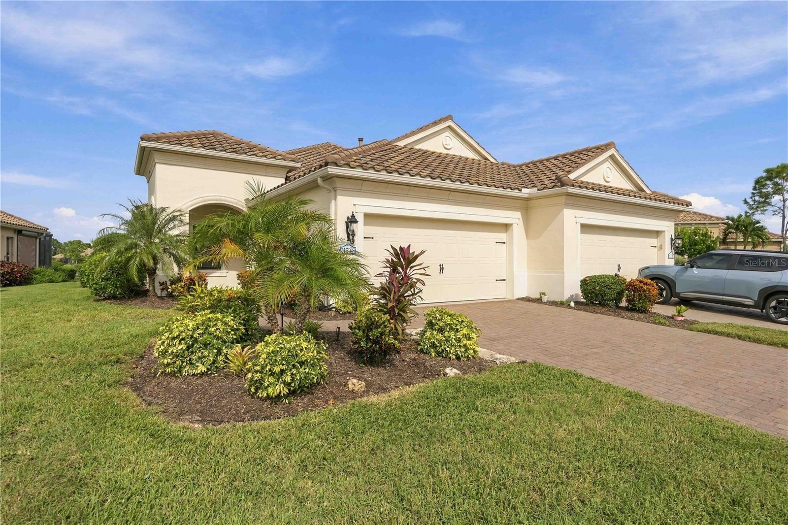 11548 OKALOOSA DRIVE W, VENICE, FL, 34293 2 11548 OKALOOSA DRIVE W