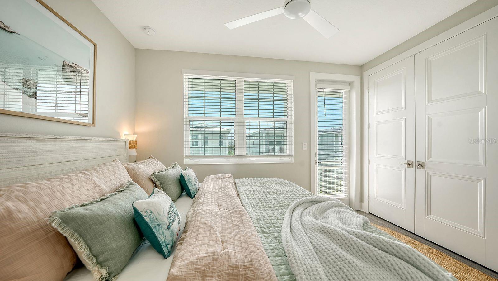 HUNTERS POINT - Residential