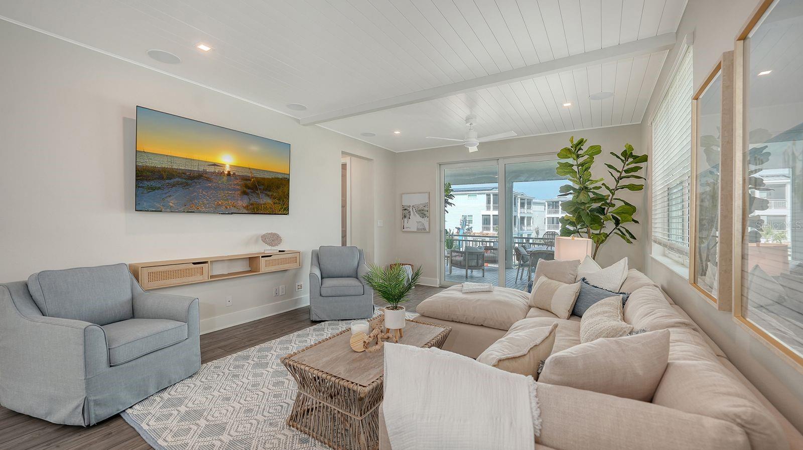 HUNTERS POINT - Residential