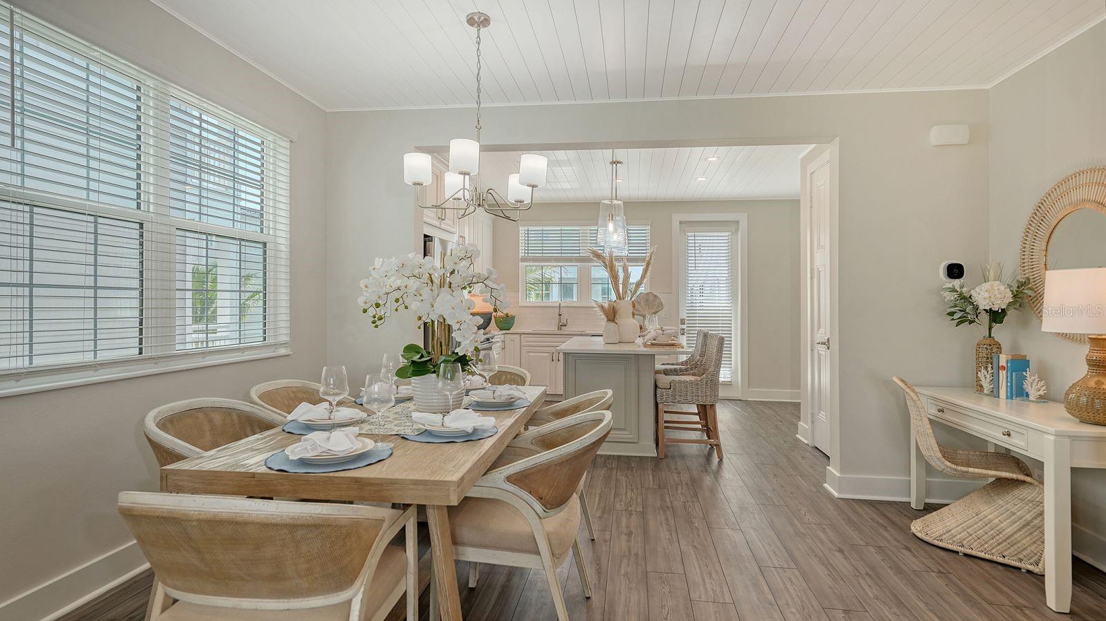 HUNTERS POINT - Residential