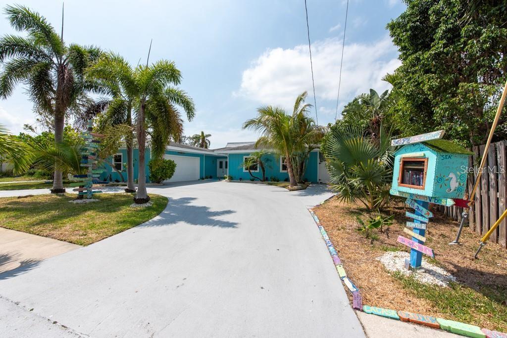 4643 BAY CREST DRIVE