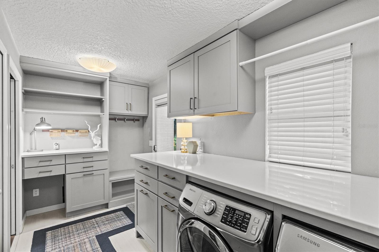 SOUTHERN OAKS - Residential