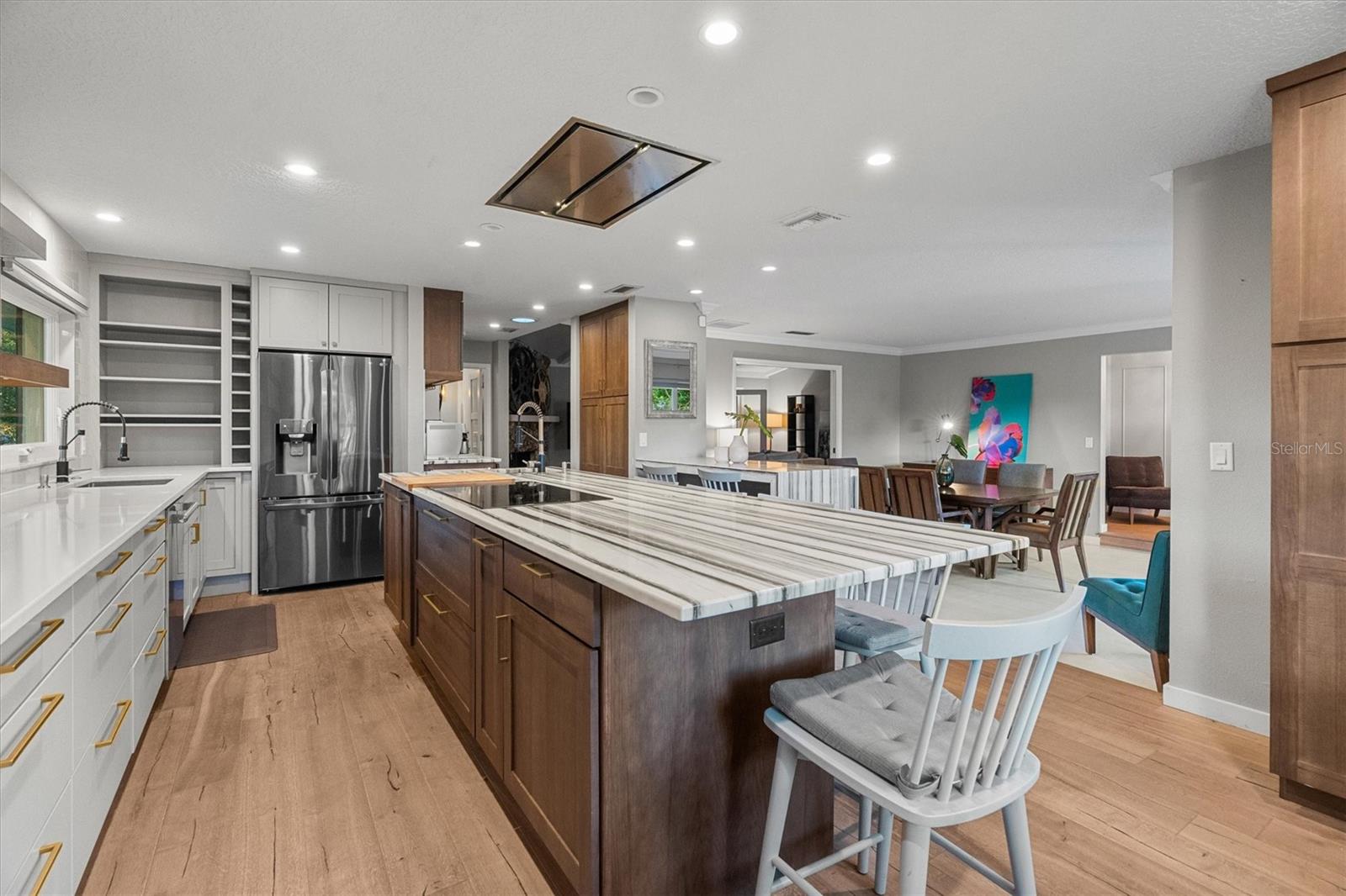 SOUTHERN OAKS - Residential