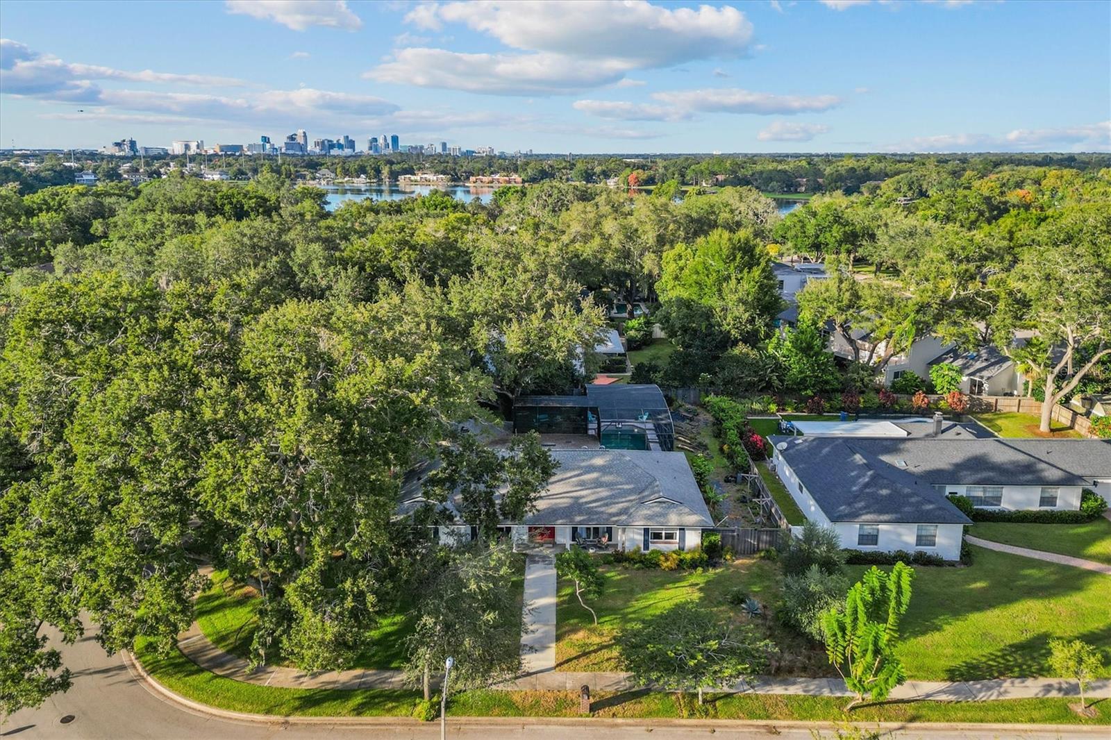 SOUTHERN OAKS - Residential