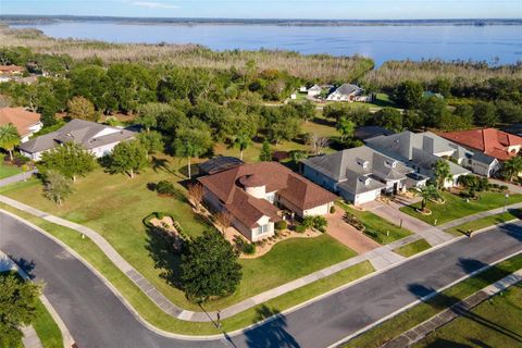 A home in LADY LAKE