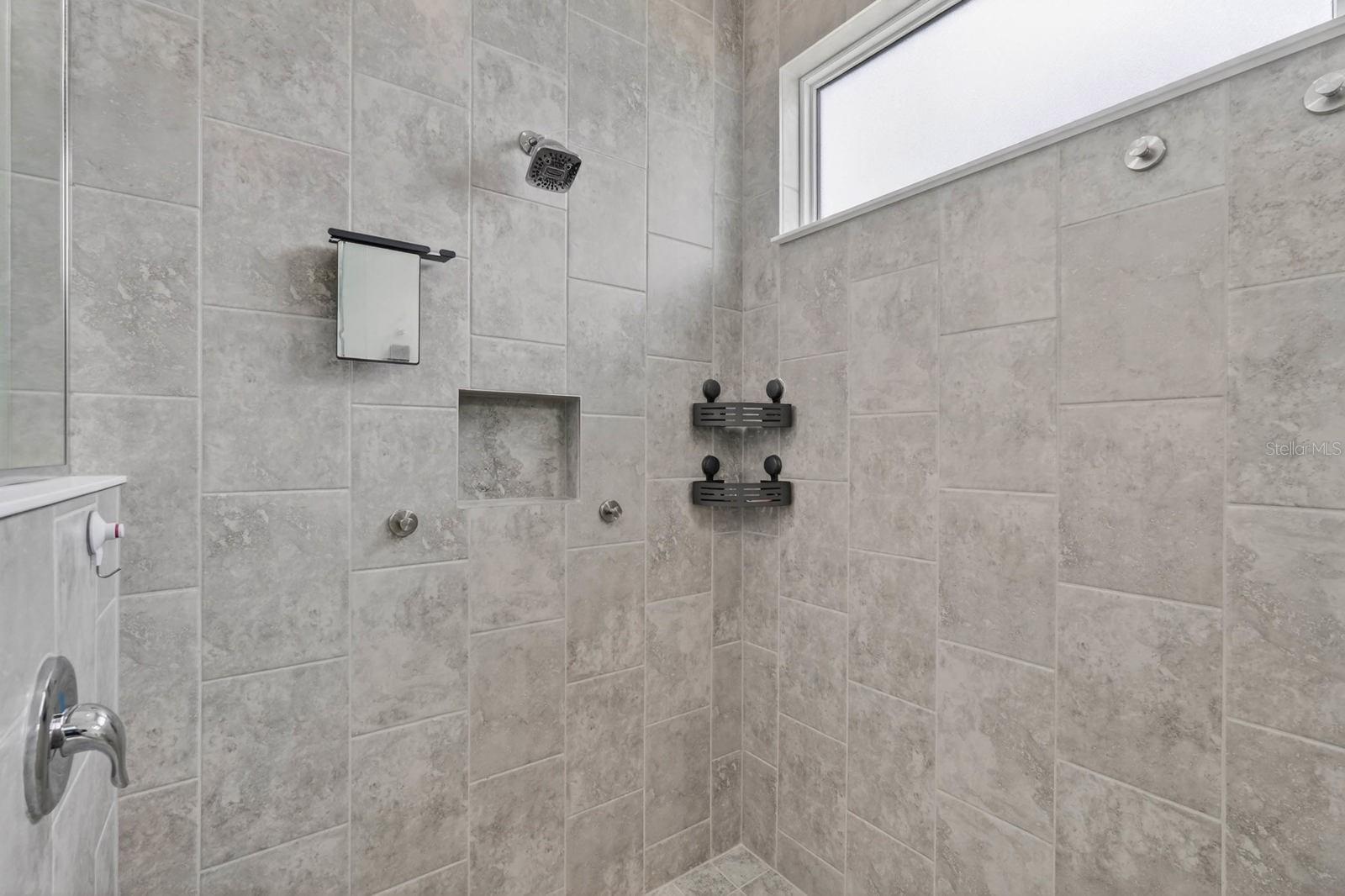 LATITUDE/DAYTONA BEACH PH 7 - Residential
