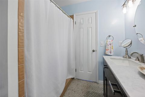 Tiny photo for 4517 SE 2nd Place, Ocala, FL 34471 (MLS # OM711849)