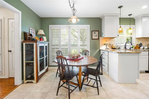 Tiny photo for 4517 SE 2nd Place, Ocala, FL 34471 (MLS # OM711849)