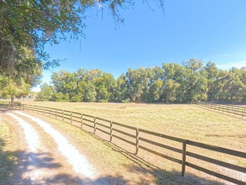 Tiny photo for 4540 W Highway 318, Citra, FL 32113 (MLS # OM713261)